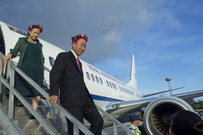 Secretary-General Arrives in Kiribati