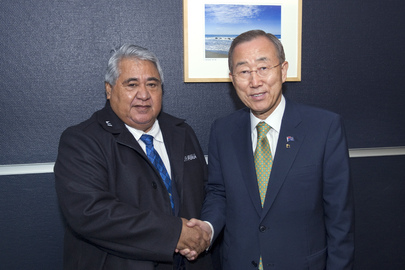 Secretary-General Meets Samoan Prime Minister in New Zealand