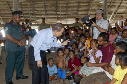 Secretary-General Visits Community Affected by Climate Change in Kiribati