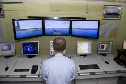 Secretary-General Visits Marine Training Center in Kiribati