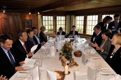 Secretary-General Attends Luncheon Hosted by Swiss President in Bern