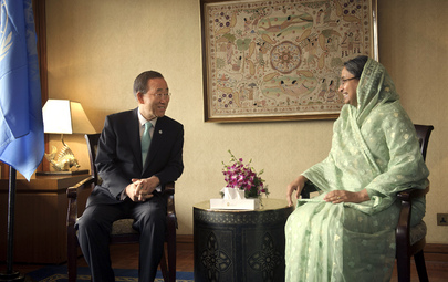Secretary-General Meets Foreign Minister of Bangladesh in Dhaka