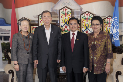 Secretary-General Meets Governor of Central Kalimantan Province, Indonesia