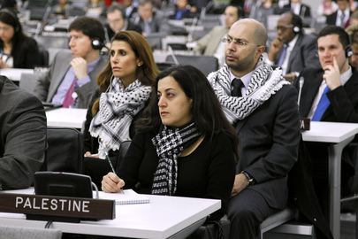 Membros da delegação palestina durante uma reunião especial em Nova York, em observância ao Dia Internacional de Solidariedade com o Povo Palestino, dia 29 de novembro de 2011. Membros da delegação palestina durante uma reunião especial em Nova York, em observância ao Dia Internacional de Solidariedade com o Povo Palestino, dia 29 de novembro de 2011.