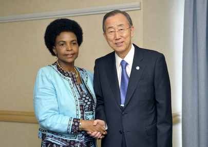 Secretary-General Meets COP17/CMP7 President in Durban