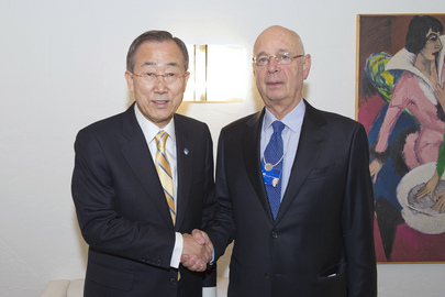 Secretary-General Meets Chairman of World Economic Forum