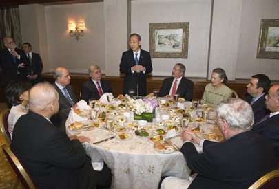 Secretary-General Attends Dinner Hosted by Jordanian Foreign Minister