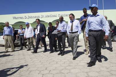 Security Council Delegation Visits Cholera Treatment Centre in Haiti
