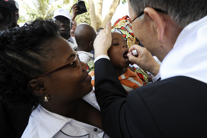 Secretary-General Administers Polio Vaccine in Angola