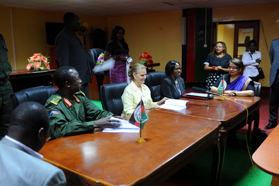 Special Representative Renews Agreement with SPLA to End Child Recruitment