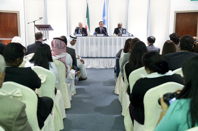 Secretary-General Meets UN Staff in Kuwait