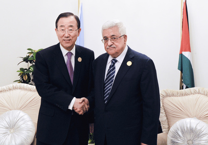 Secretary-General Meets Palestinian Authority President in Baghdad