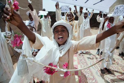 UN Builds Classrooms in North Darfur Camp for Displaced