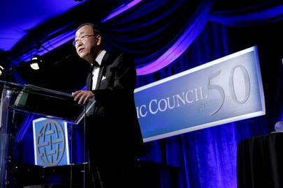 Atlantic Council Awards Secretary-General at Annual D.C. Dinner