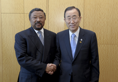 Secretary-General Meets Chair of A.U. Commission in Istanbul 