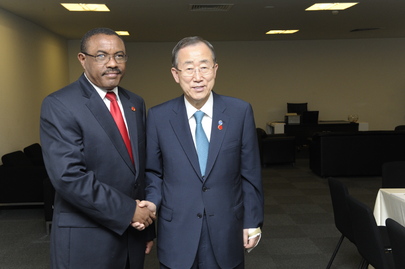 Secretary-General Meets Ethiopian Foreign Minister at 2nd Istanbul Conference on Somalia