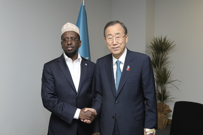 Secretary-General Meets Somali President at Istanbul Conference
