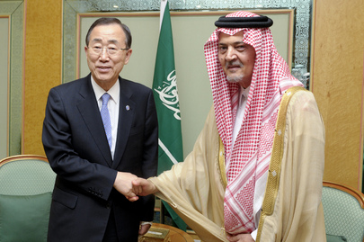Secretary-General Meets Saudi Foreign Minister in Jeddah