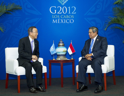 Secretary-General Meets President of Indonesia at Los Cabos G20