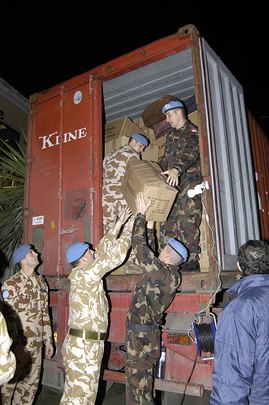 UNFICYP Joins Relief Efforts for Indian Ocean Tsunami Victims