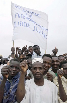 Secretary-General Visits Refugee Camp in South Darfur