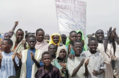 Secretary-General Visits Refugee Camp in South Darfur
