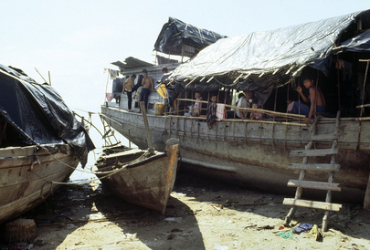Coping with Disaster: Vietnamese Refugees in Thailand