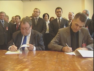 Selected frame from video story 
IAEA / RUSSIA SERBIA NUCLEAR DEAL 
	