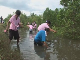 Selected frame from video story 
PHILIPPINES / CLIMATE CHANGE
	