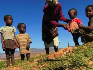 Selected frame from video story 
CHILDREN AND AIDS STOCKING REPORT / ADVANCER 
	